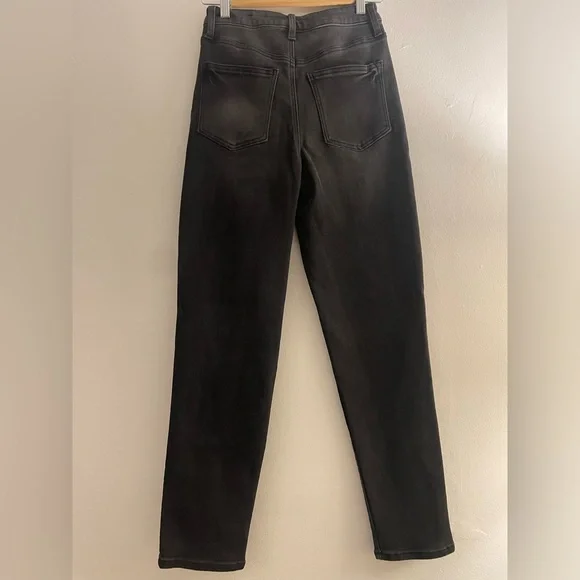 Fashion Nova High-waisted Jeans - Picture 3 of 5